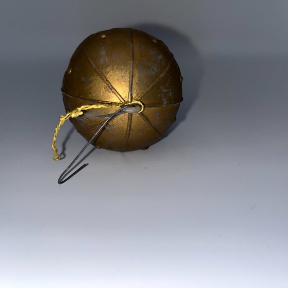 Vintage Pixie Elf Santa's Helper Hot Air Balloon Ornament Kitsch Holly Berry Elf - Picture 12 of 16